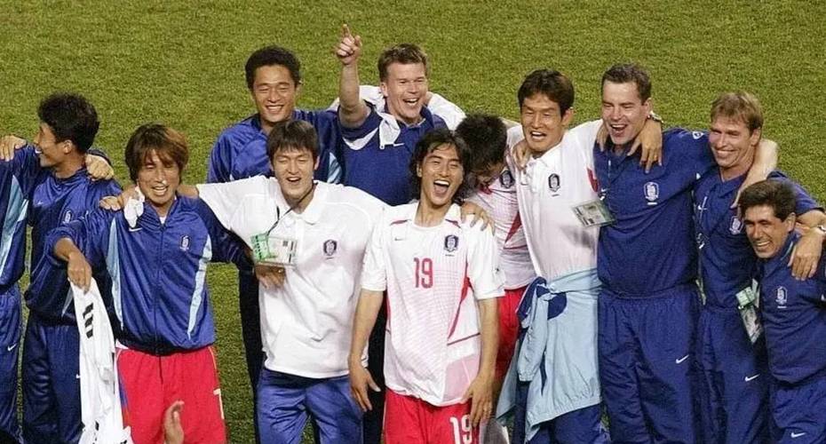 02世界杯 安贞焕(韩国2002年世界杯阵容)