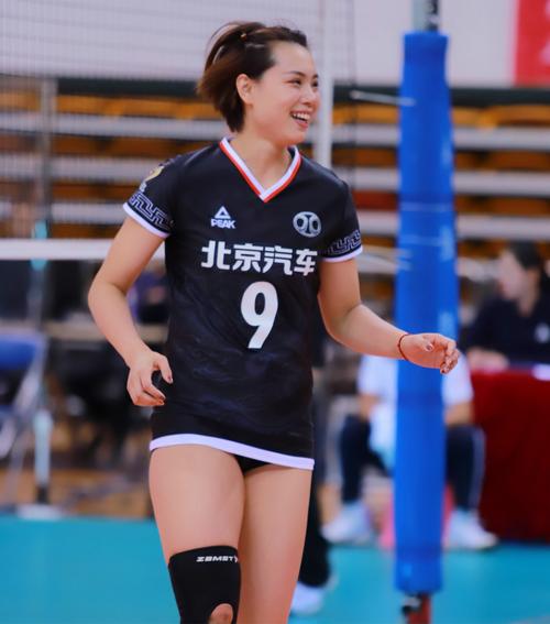 女排世界杯2015采访 2015女排世界杯颁奖后采访为什么没有曾春磊